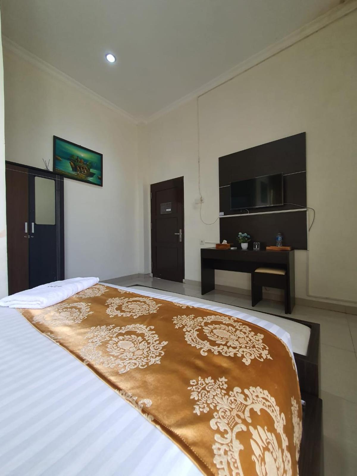 Mahakam Guest House Padang  Room photo